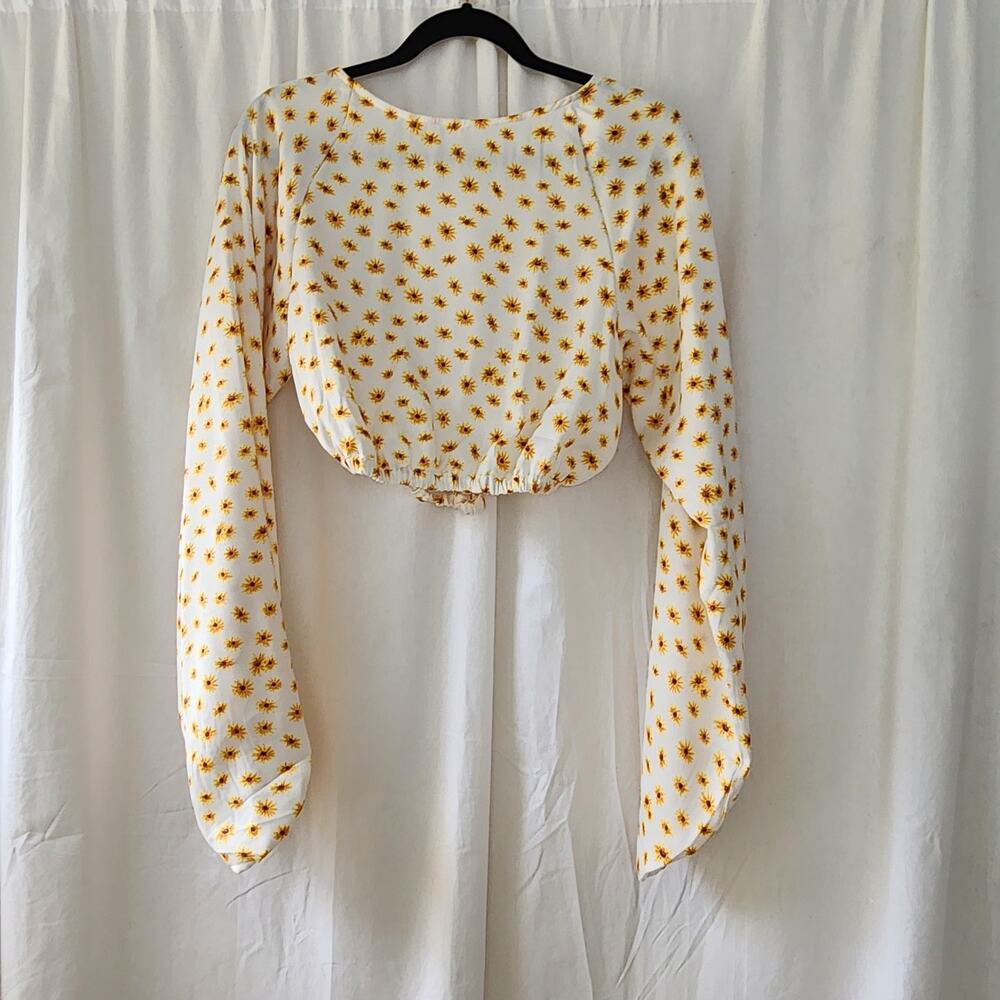 We wore what Onia Billow sleeve ditsy floral crop top sunflower S boho festival - Picture 4 of 8